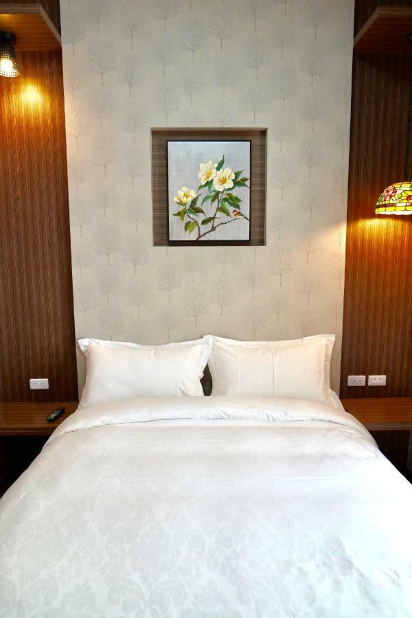 Mtny Hotel Чжушань Экстерьер фото